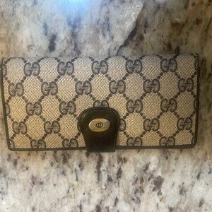 Gucci Vintage Fold Wallet